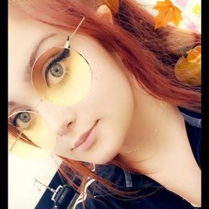 Meet your Posher, Lanie